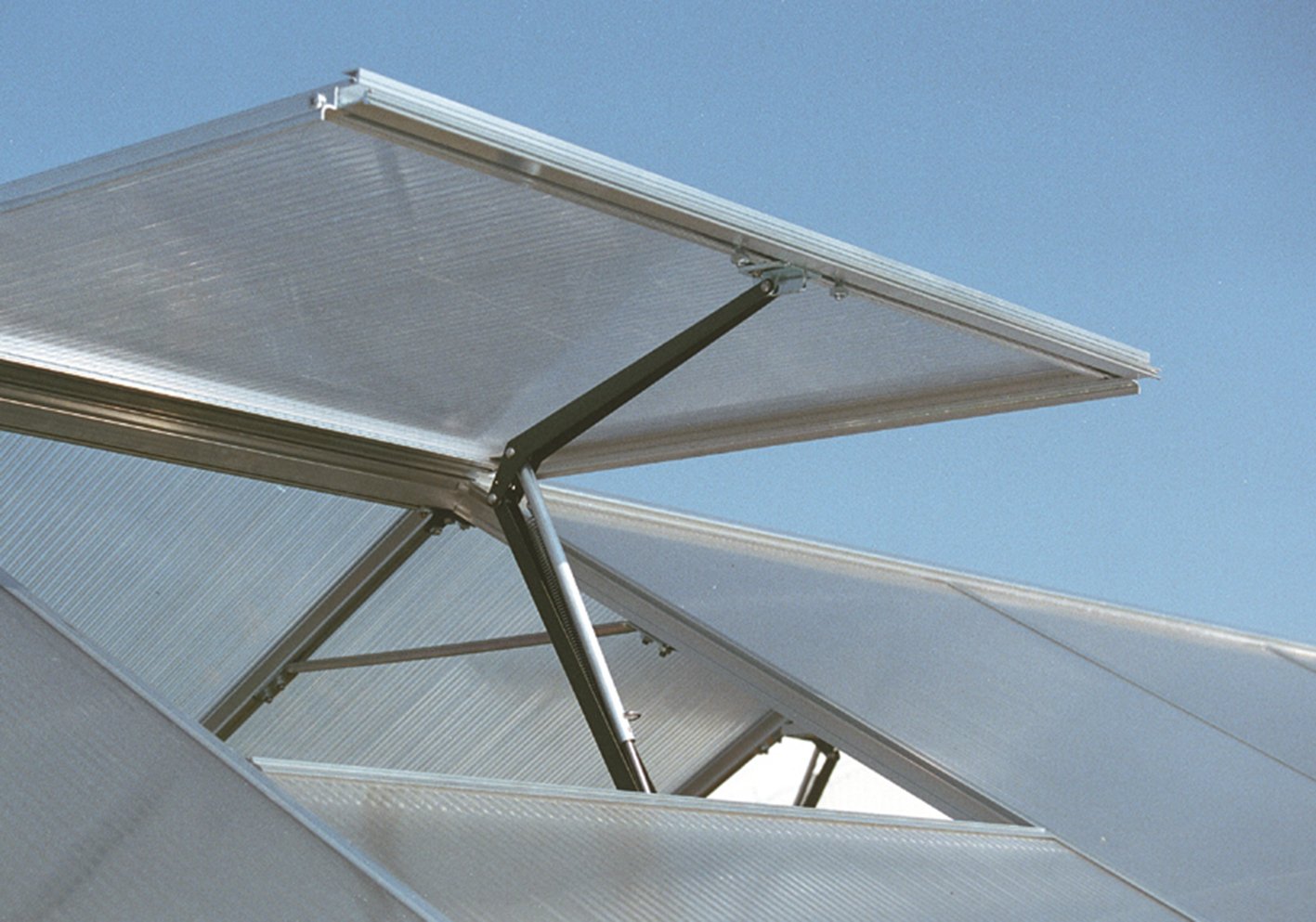 Automatischer Fensteröffner Ventomax für Gewächshaus